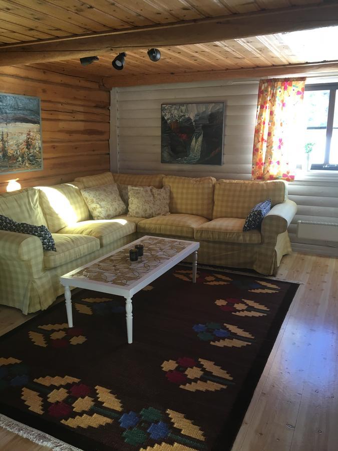 Ellis Garden Guest House Vemhån Екстериор снимка